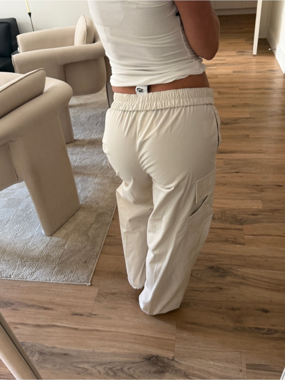 Nike Women's Cream Cargo Track Joggers - Picture 2 of 7